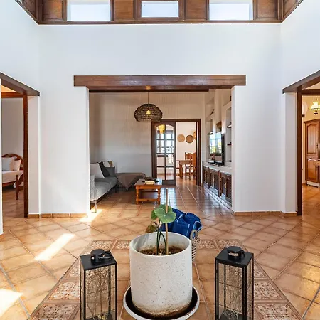 Casa Origen Holiday home *