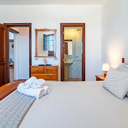 Holiday home Casa Origen Masdache